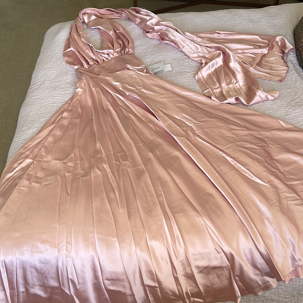 Bridesmaid/prom/evening gown (bust/top area can be wrapped in multiple styles)